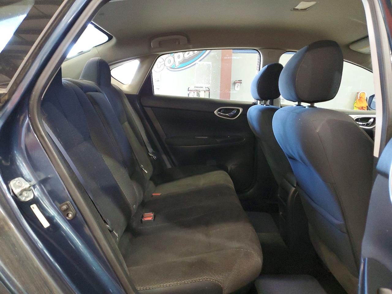 Nissan Sentra S