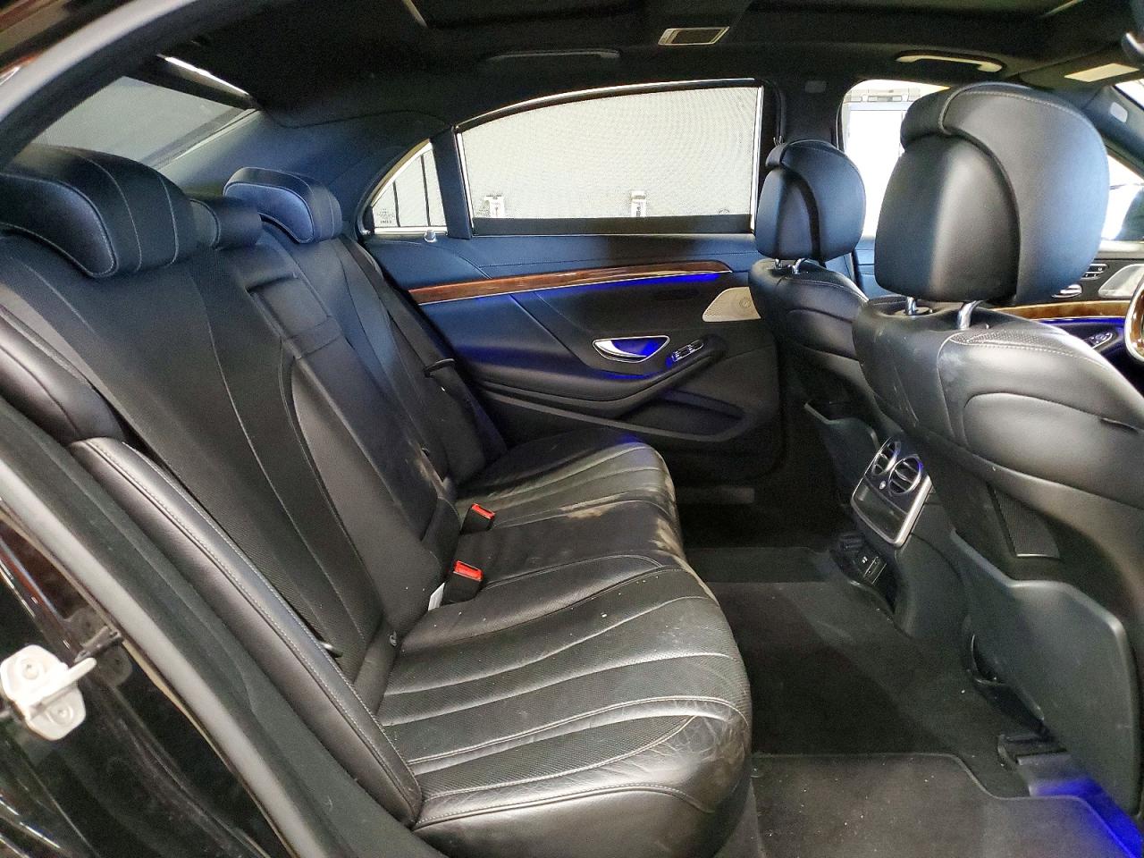 Mercedes-Benz S-Class 550 4matic