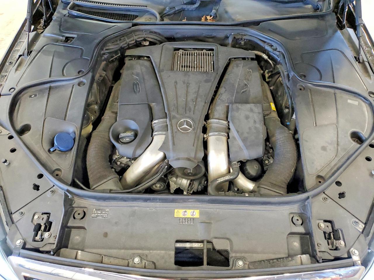 Mercedes-Benz S-Class 550 4matic