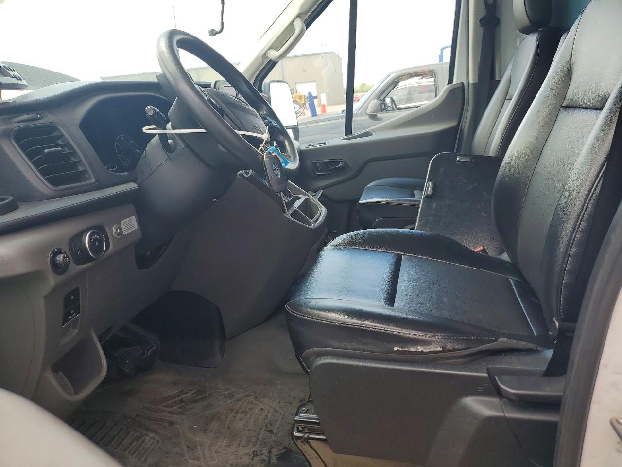 Ford Transit T-350