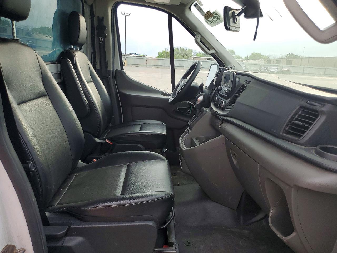 Ford Transit T-350