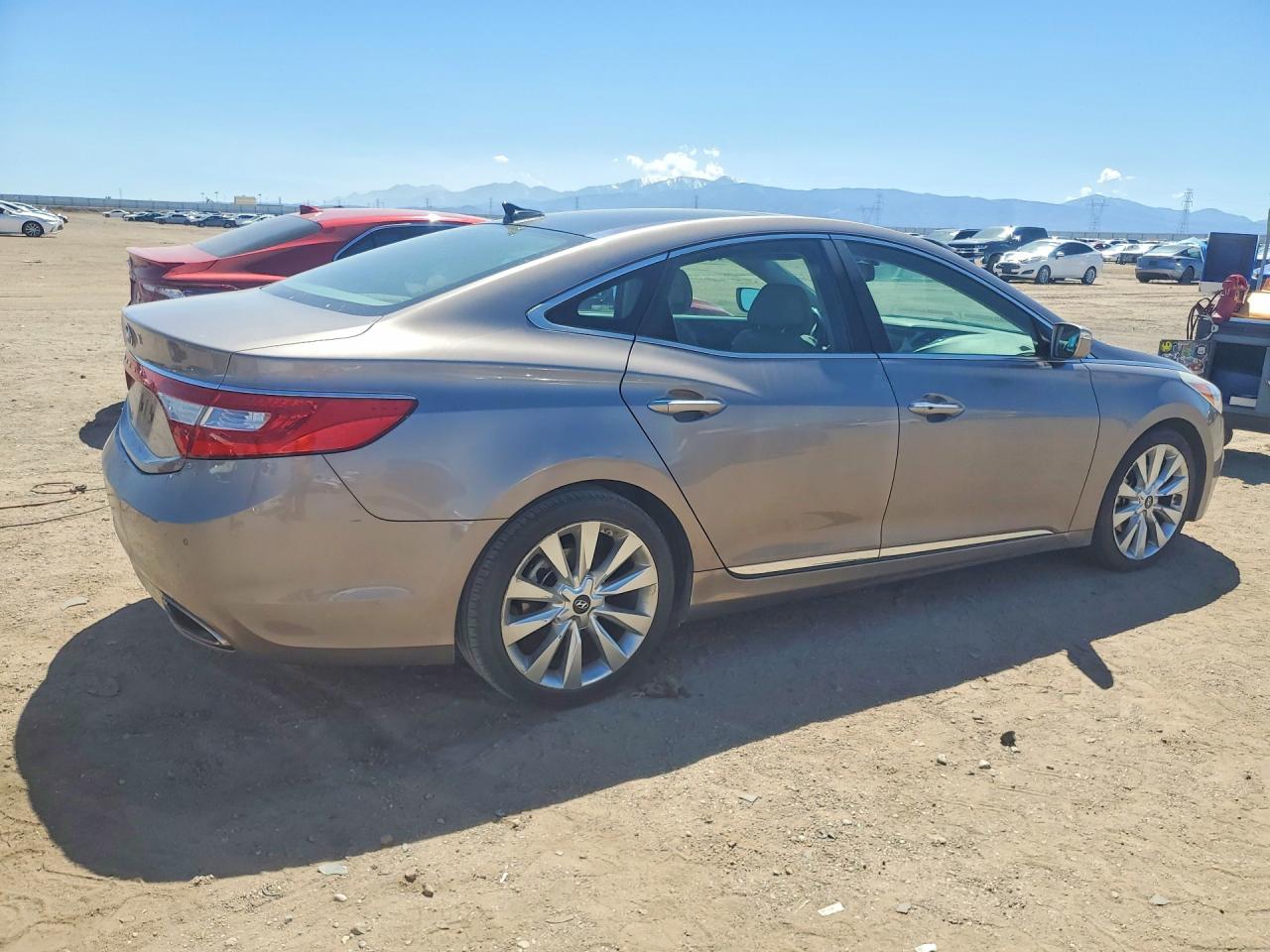 Hyundai Azera Base Base