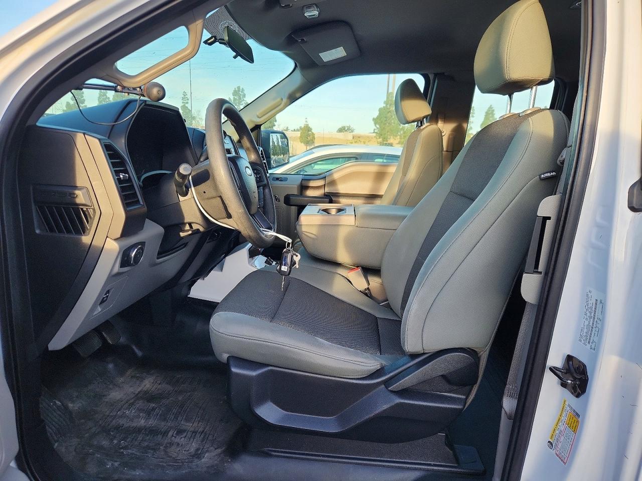 Ford F-150 Super Cab