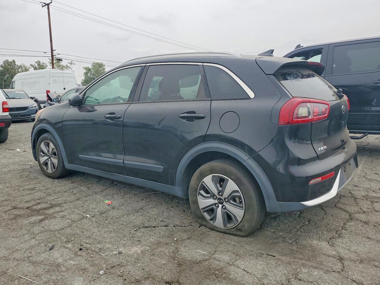 Kia Niro Lx