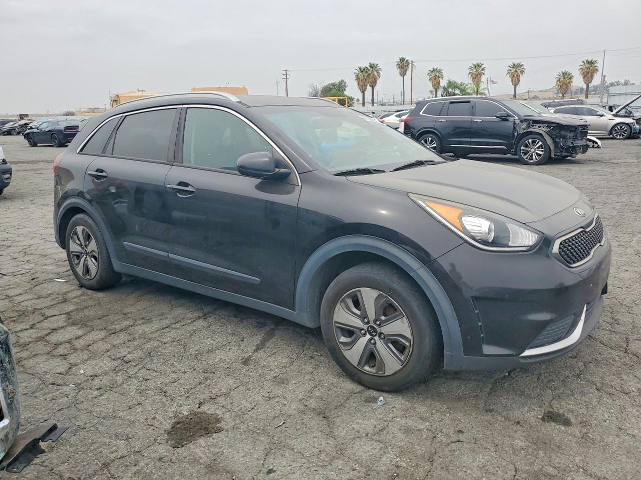 Kia Niro Lx