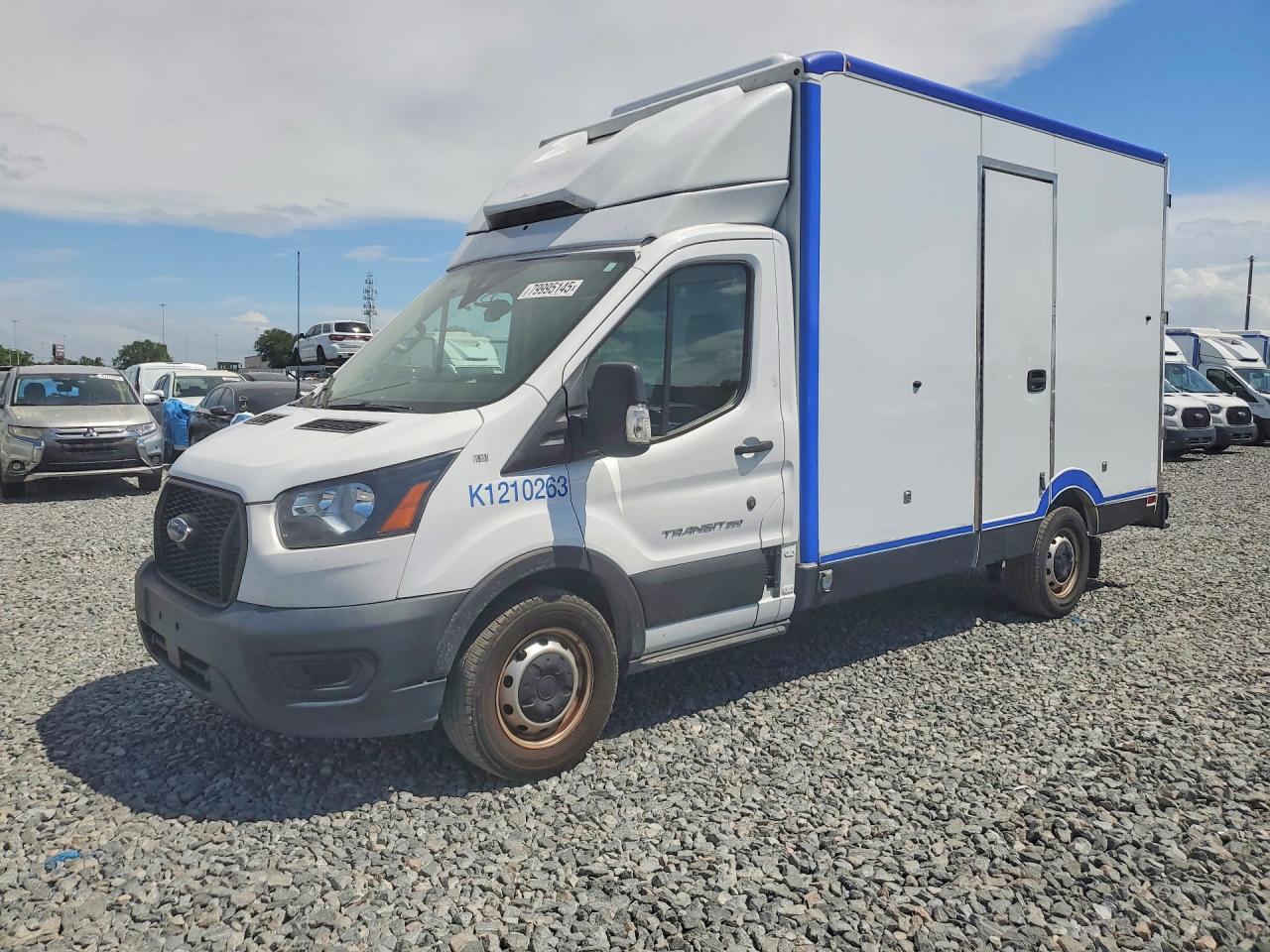 Salvage Ford Transit Image