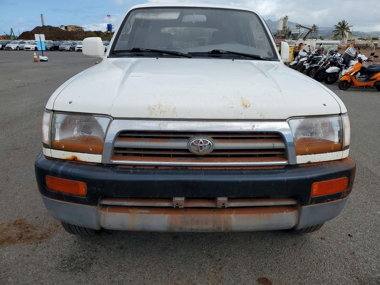Toyota 4Runner Sr5
