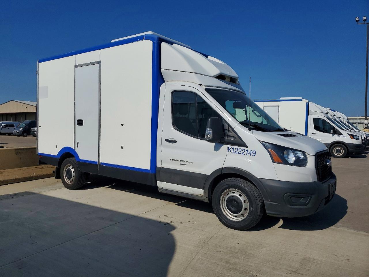 Salvage Ford Transit Image