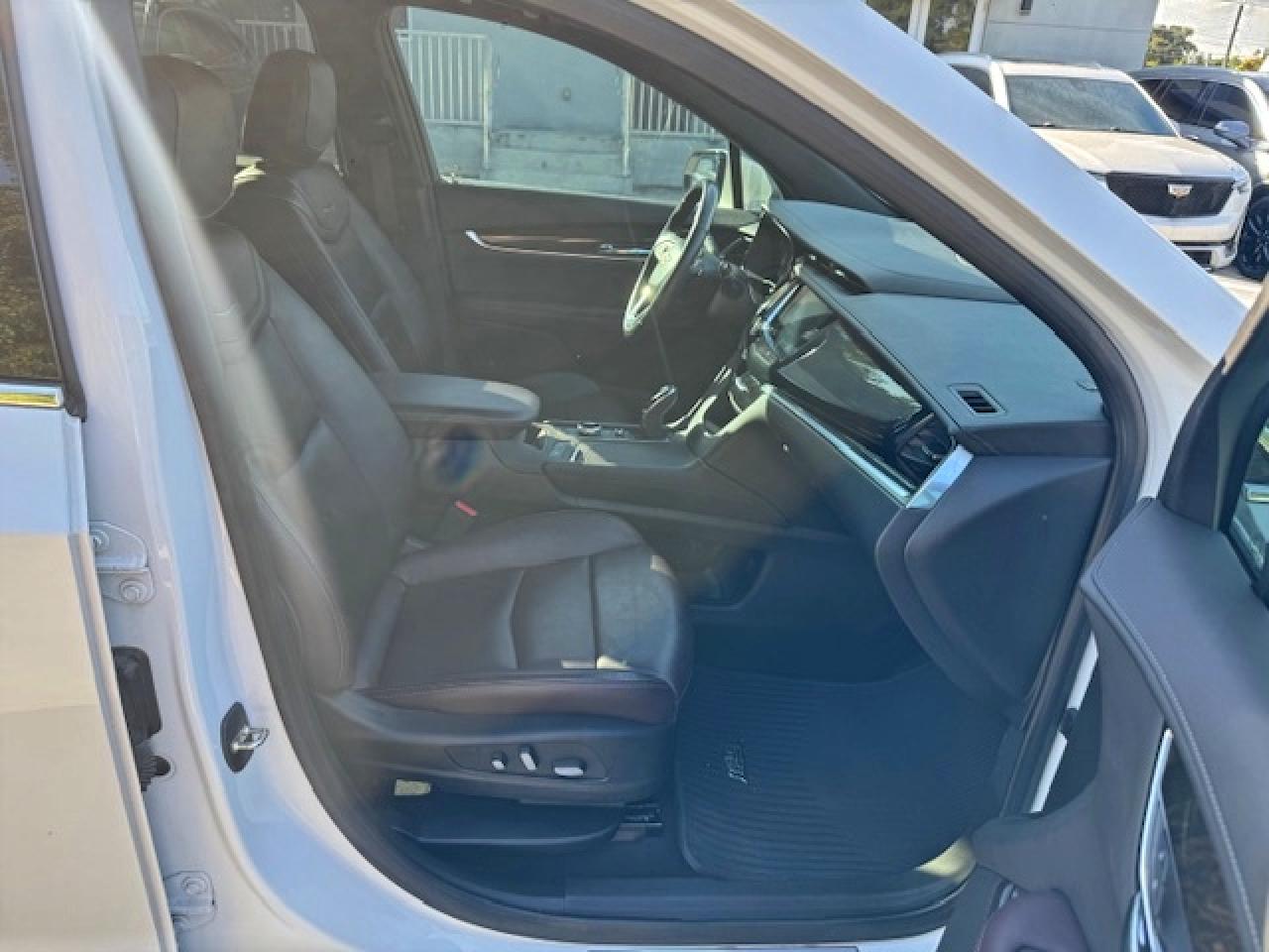 Cadillac XT6 Premium Luxury