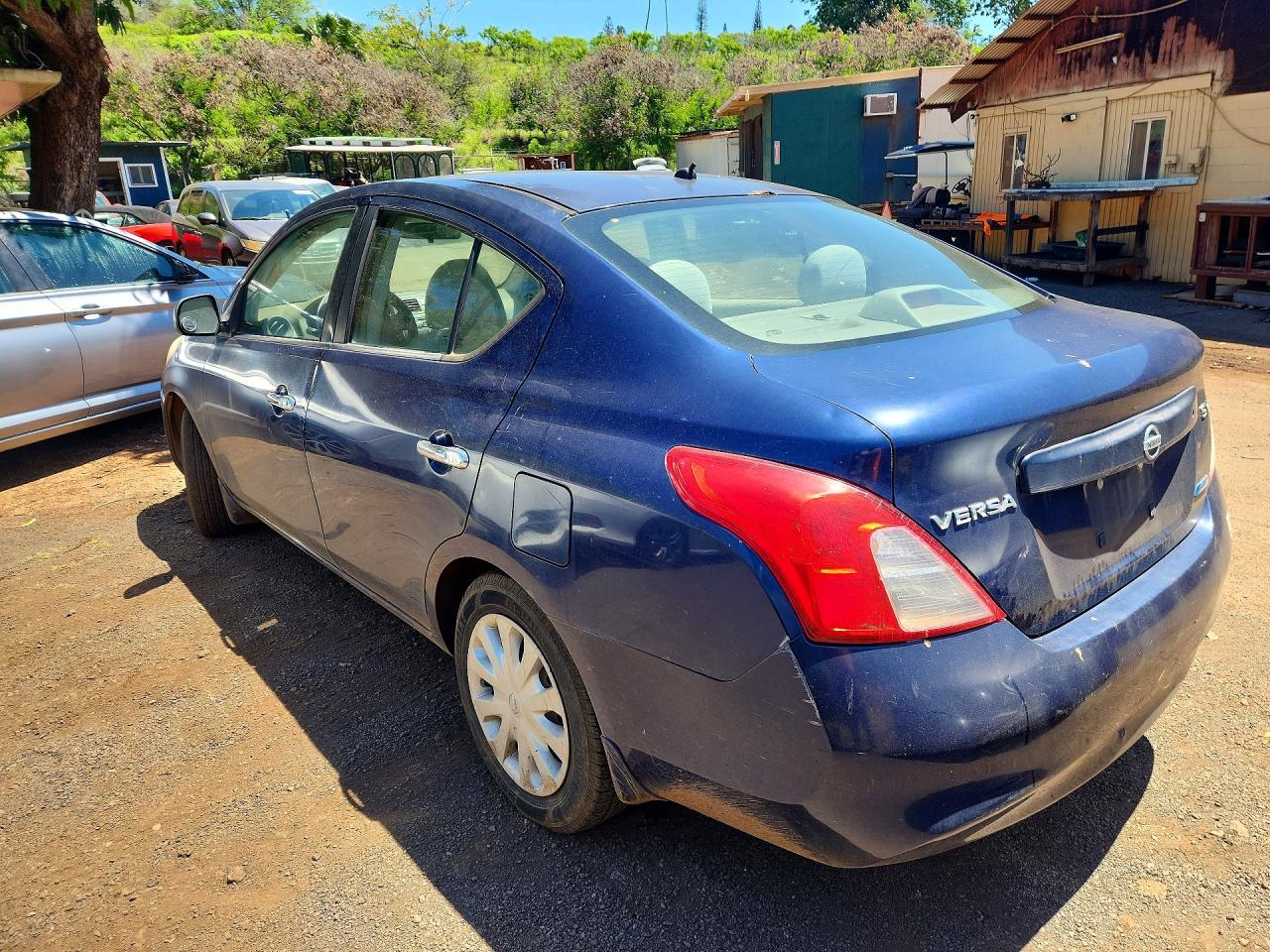 Nissan Versa 1.6 S