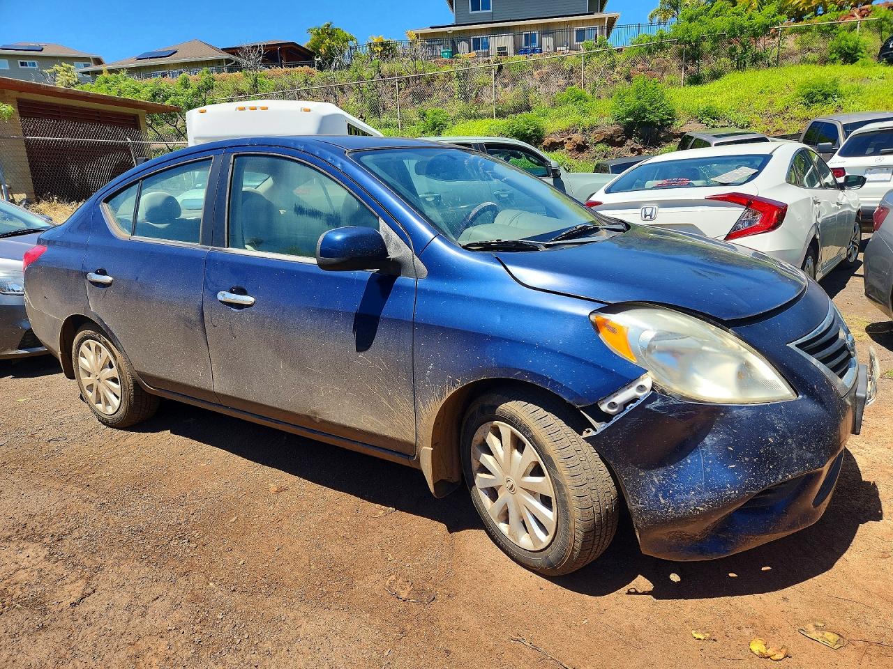 Nissan Versa 1.6 S