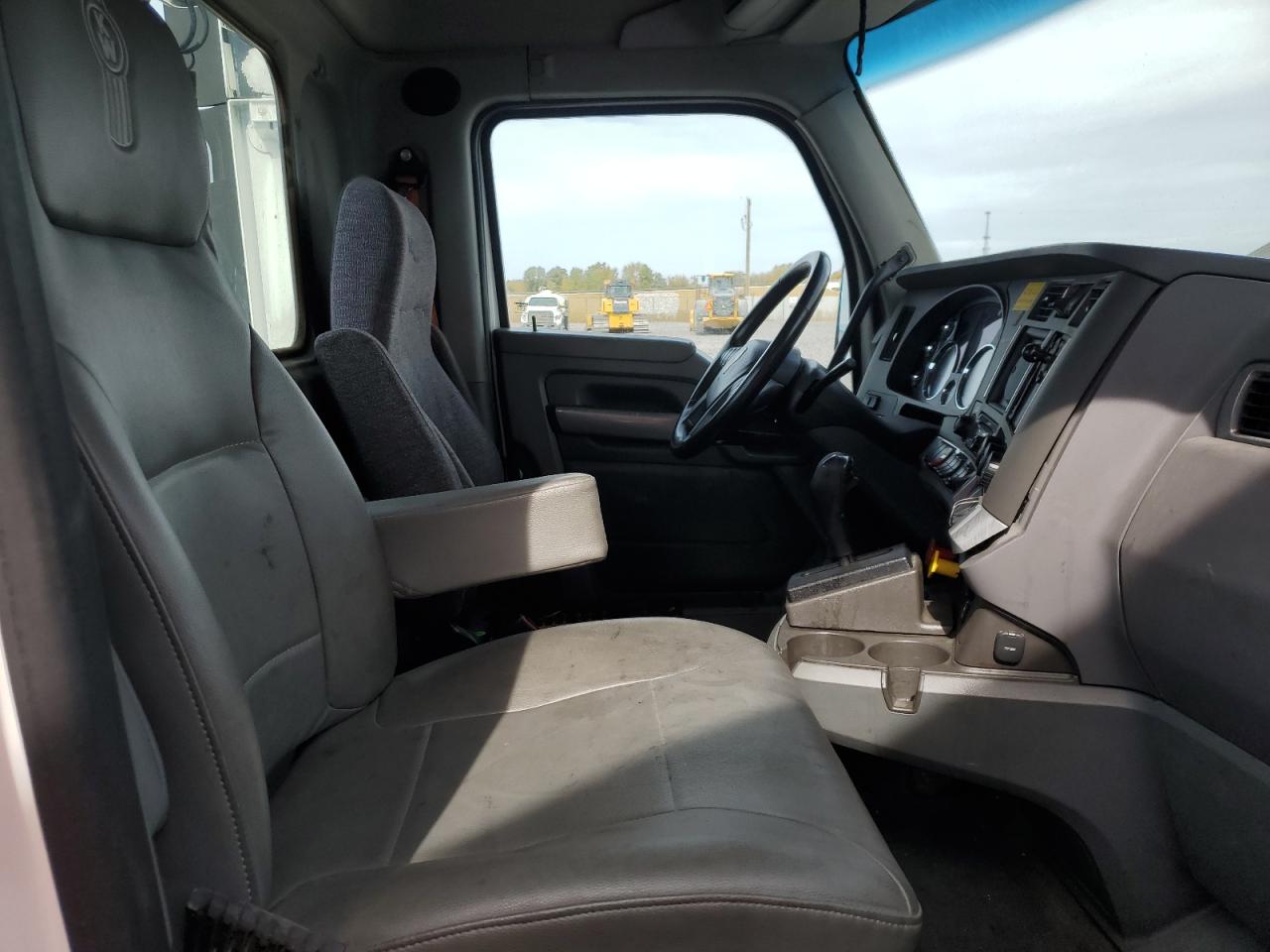 Kenworth Constructi