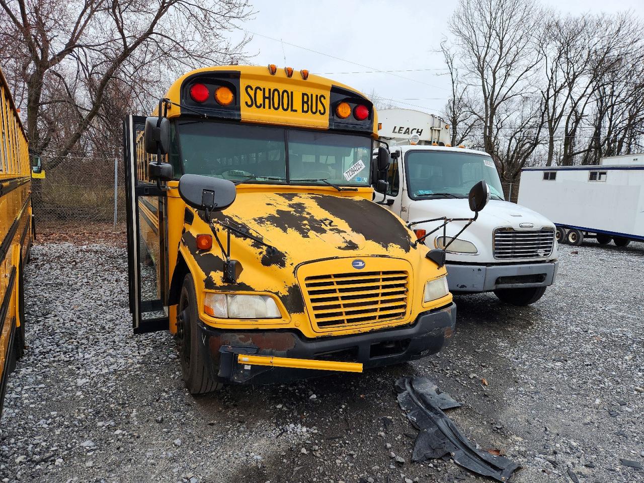 Salvage Blubird School Bus Transit Bus Image