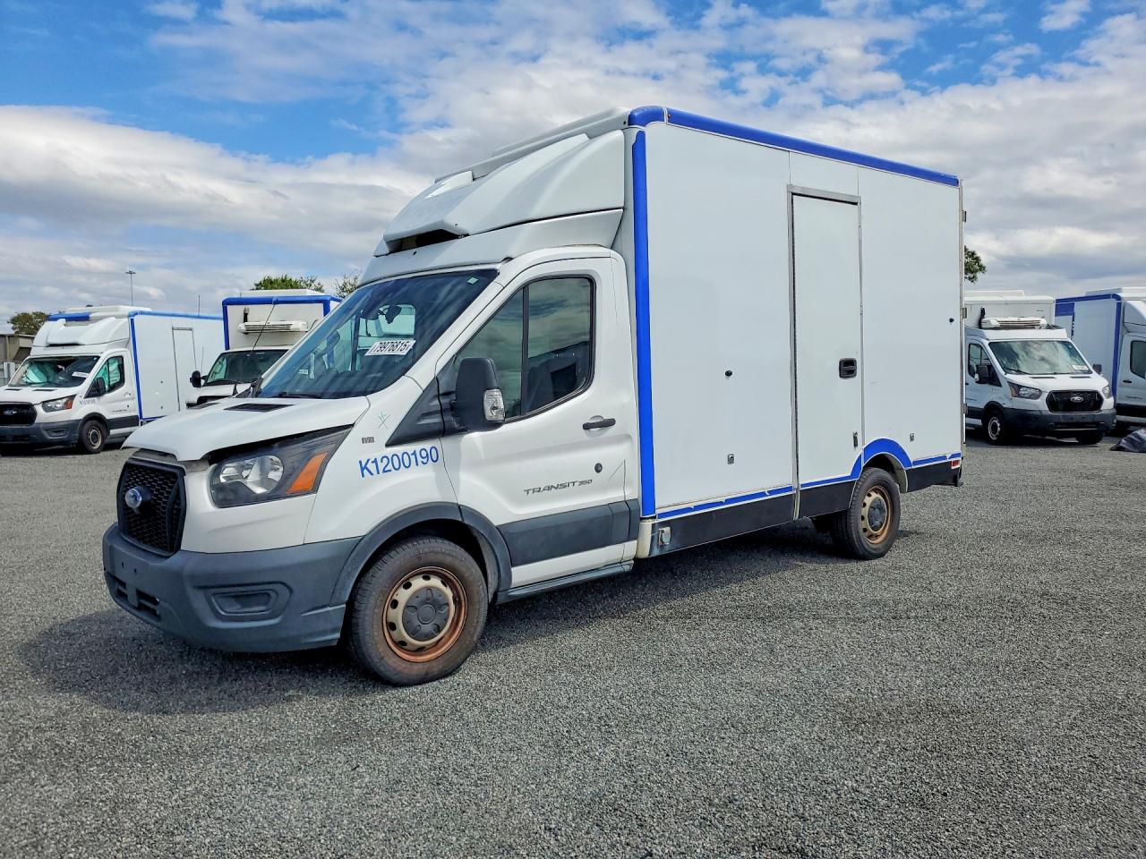 Salvage Ford Transit Image