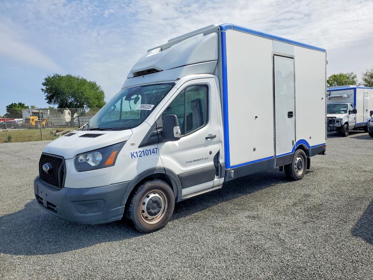 Salvage Ford Transit Image