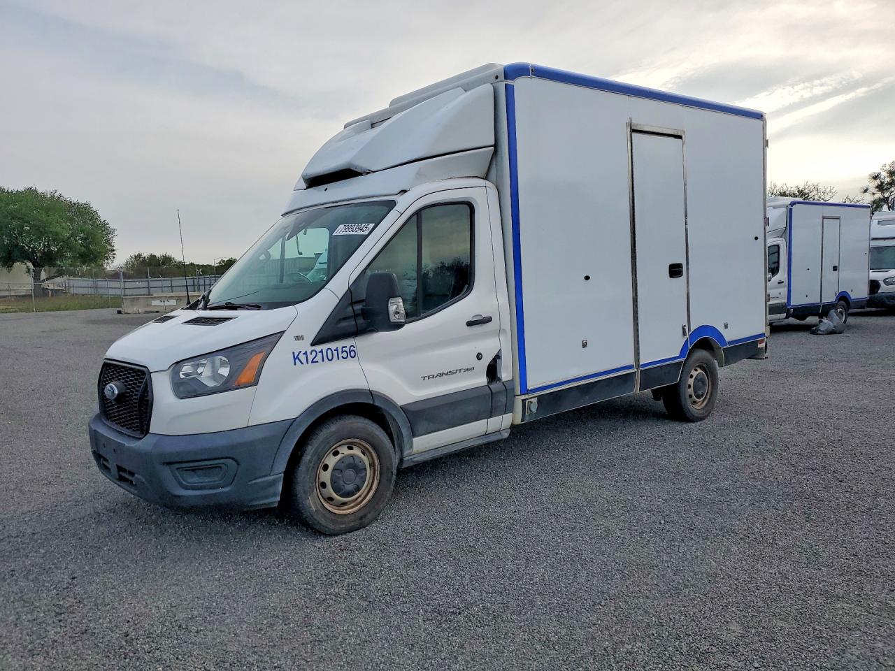 Salvage Ford Transit Image
