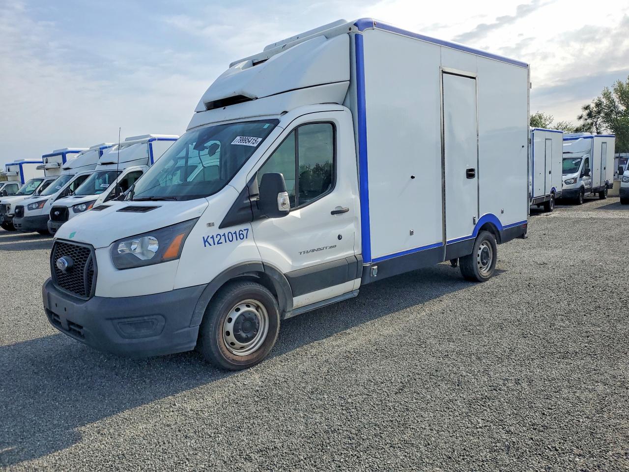 Salvage Ford Transit Image