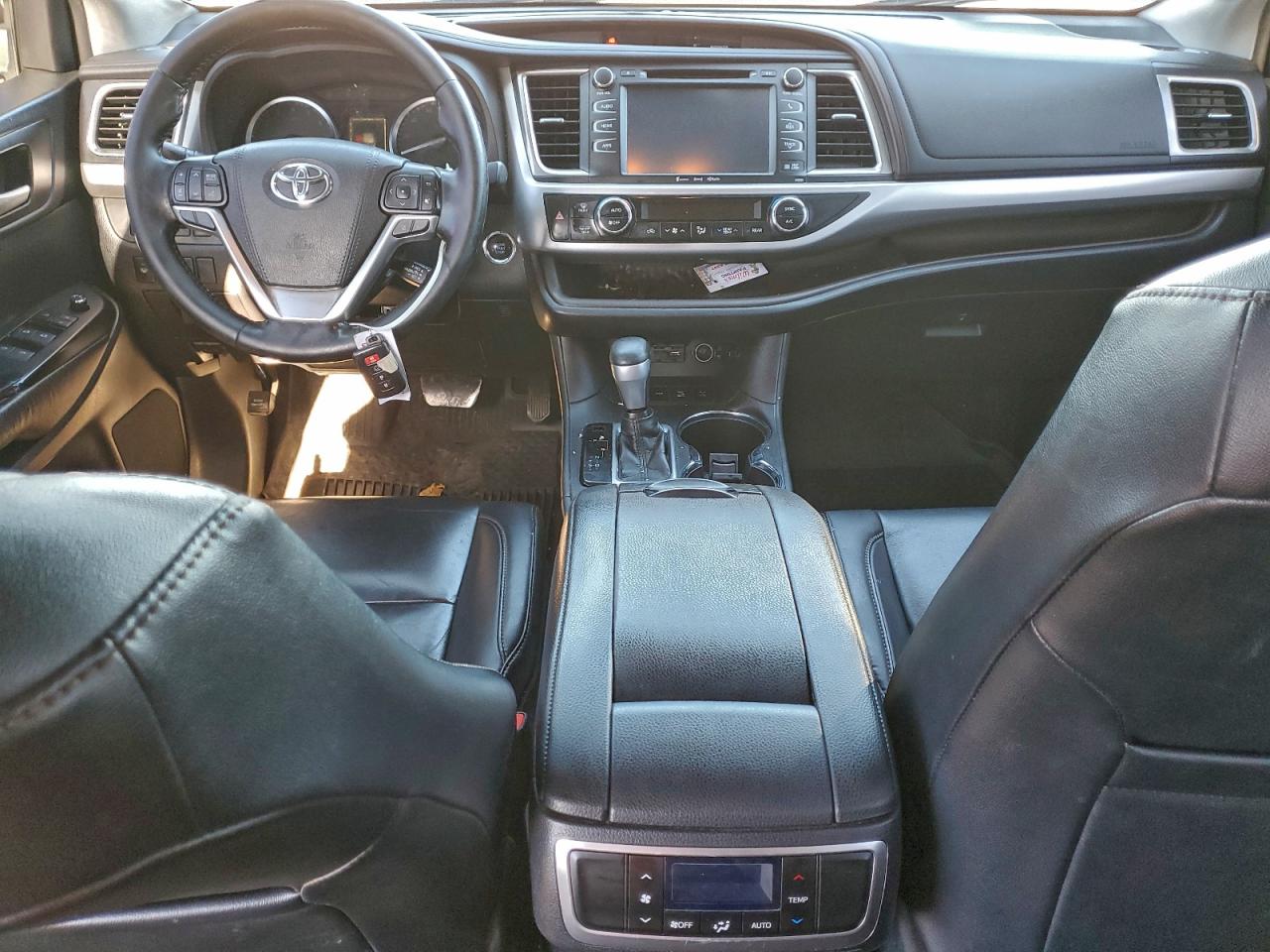 Toyota Highlander Se