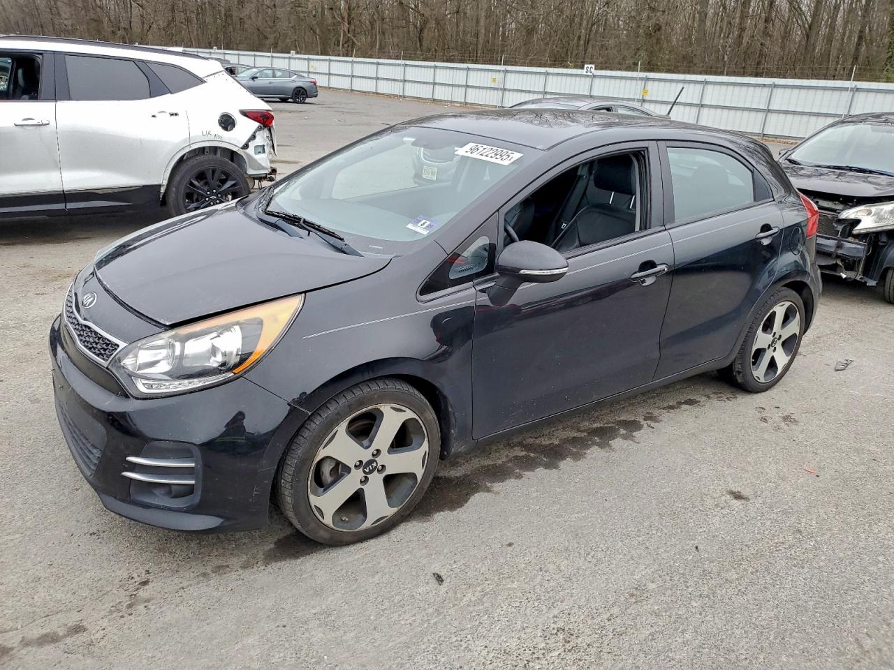 Salvage Kia Rio Image