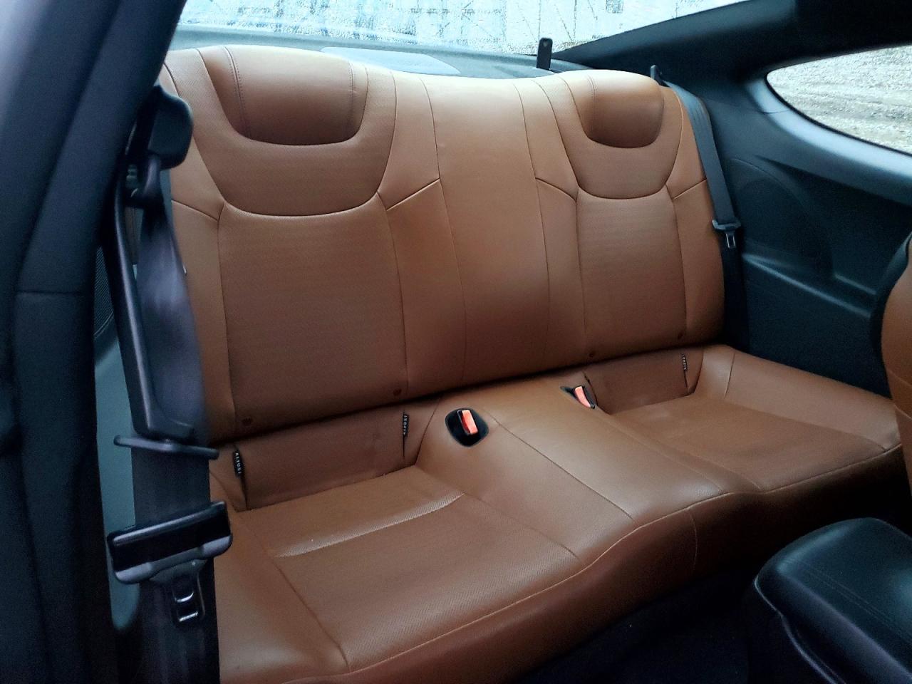 Hyundai Genesis 3.8l