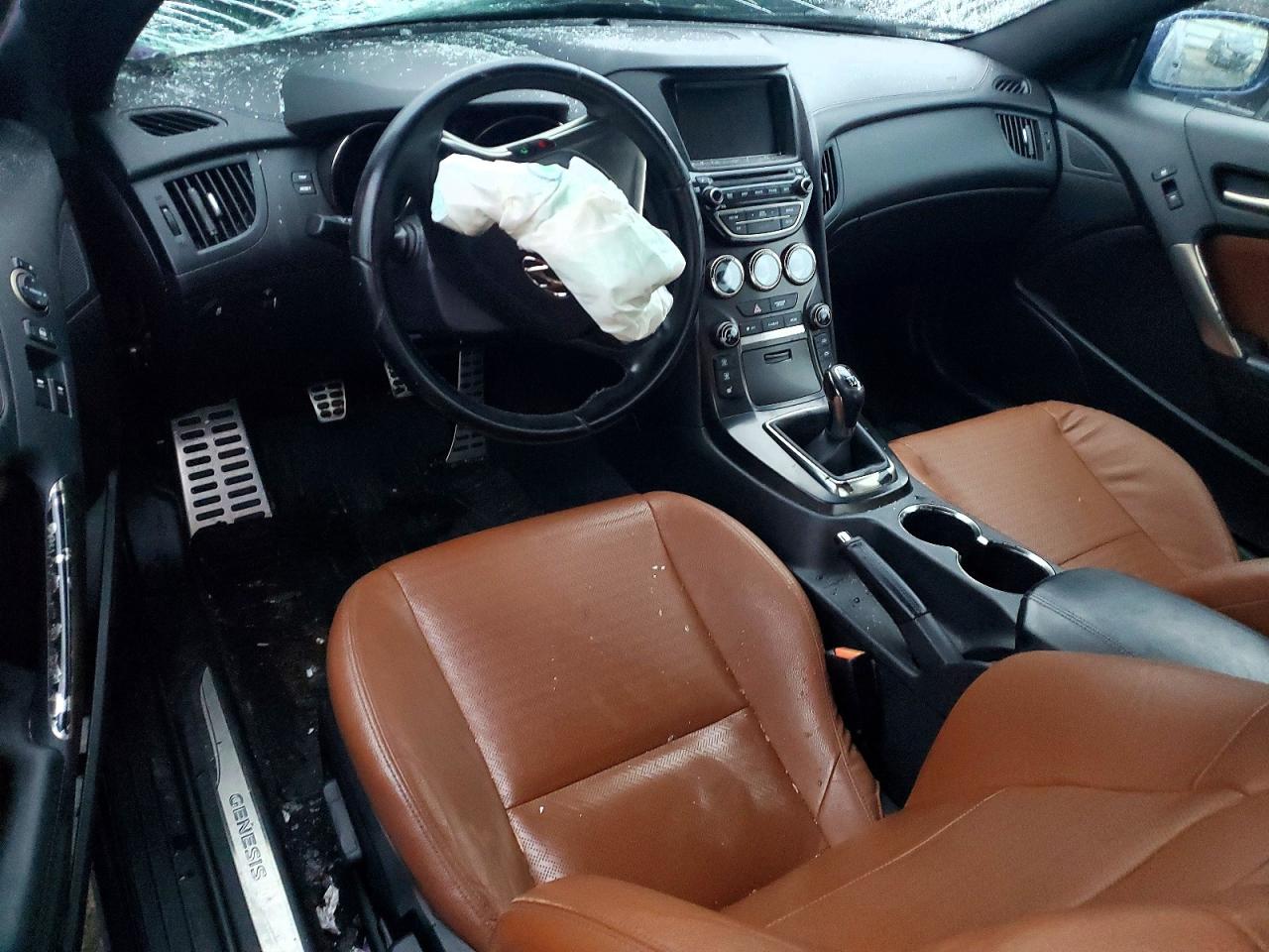 Hyundai Genesis 3.8l