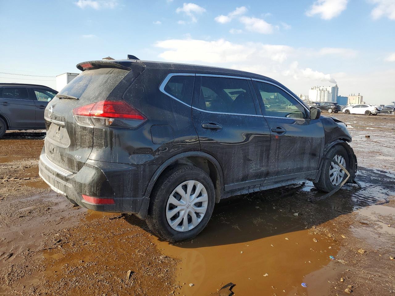 Nissan Rogue Sv