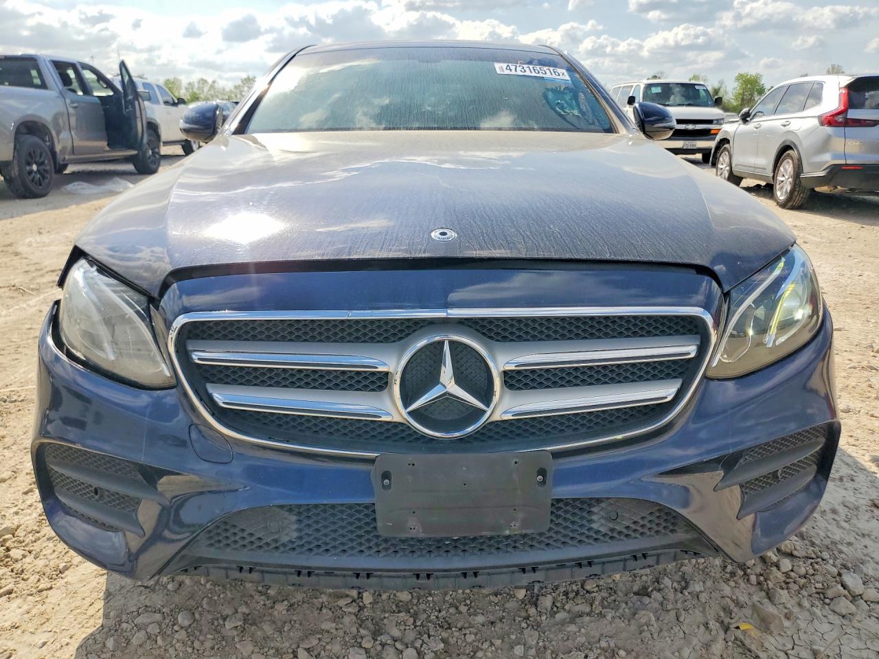 Mercedes-Benz E-Class 300 4matic