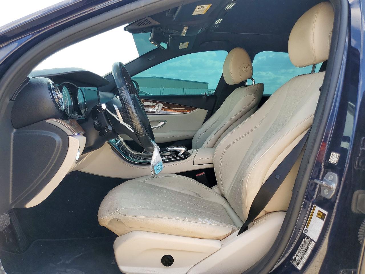 Mercedes-Benz E-Class 300 4matic