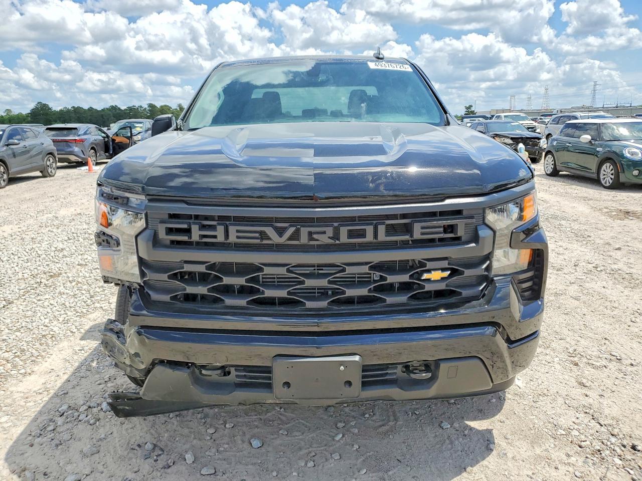 Chevrolet Silverado Custom