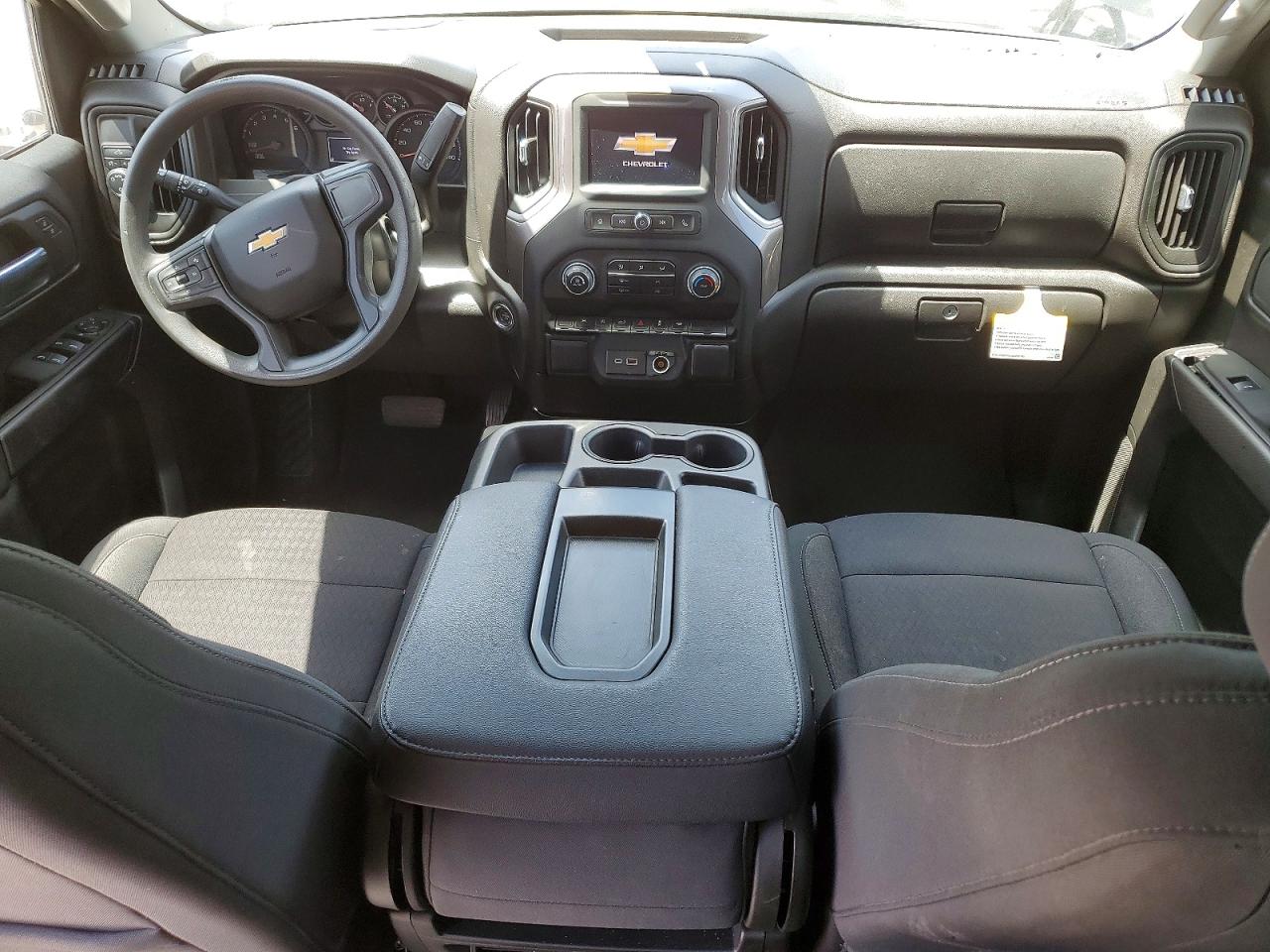 Chevrolet Silverado Custom