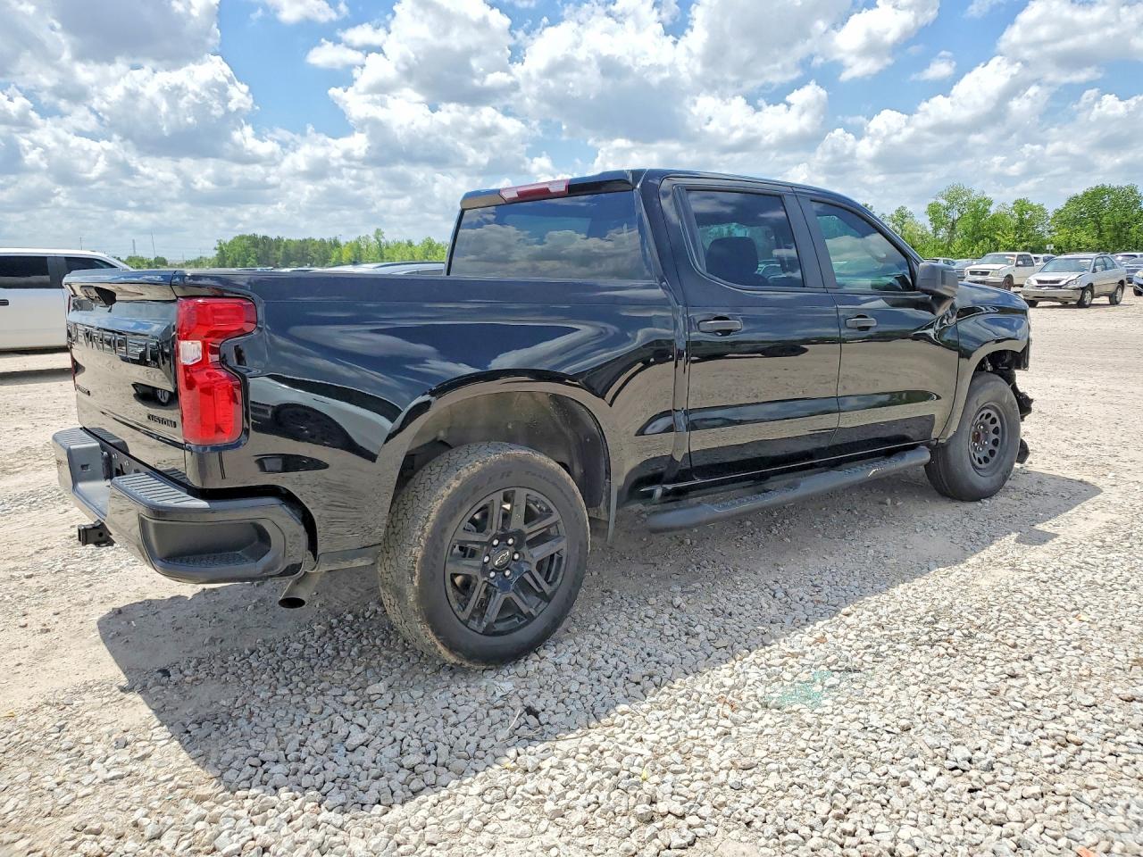 Chevrolet Silverado Custom