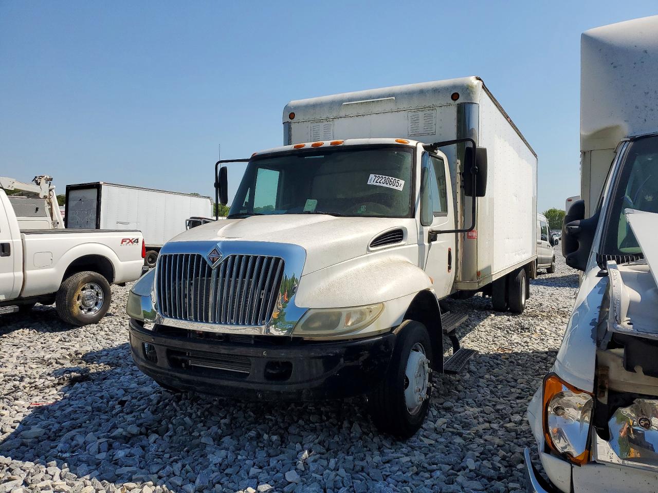 Salvage International 4200 Image