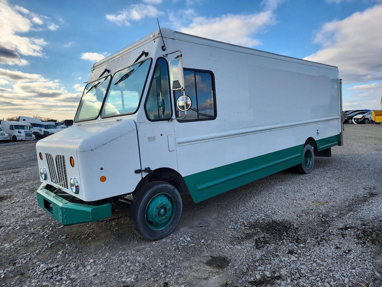 Salvage Freightliner Mt45 Image