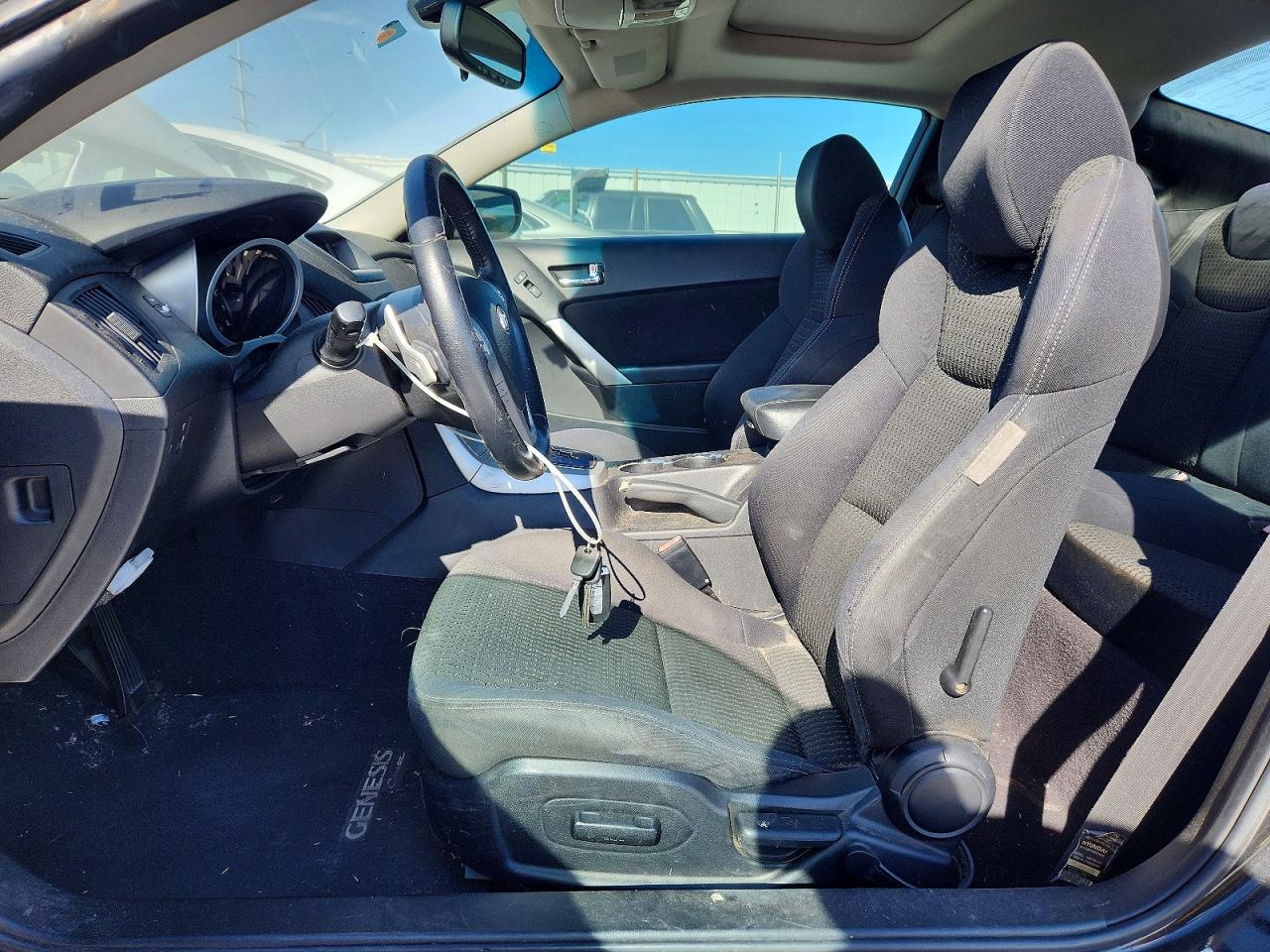 Hyundai Genesis 2.0t