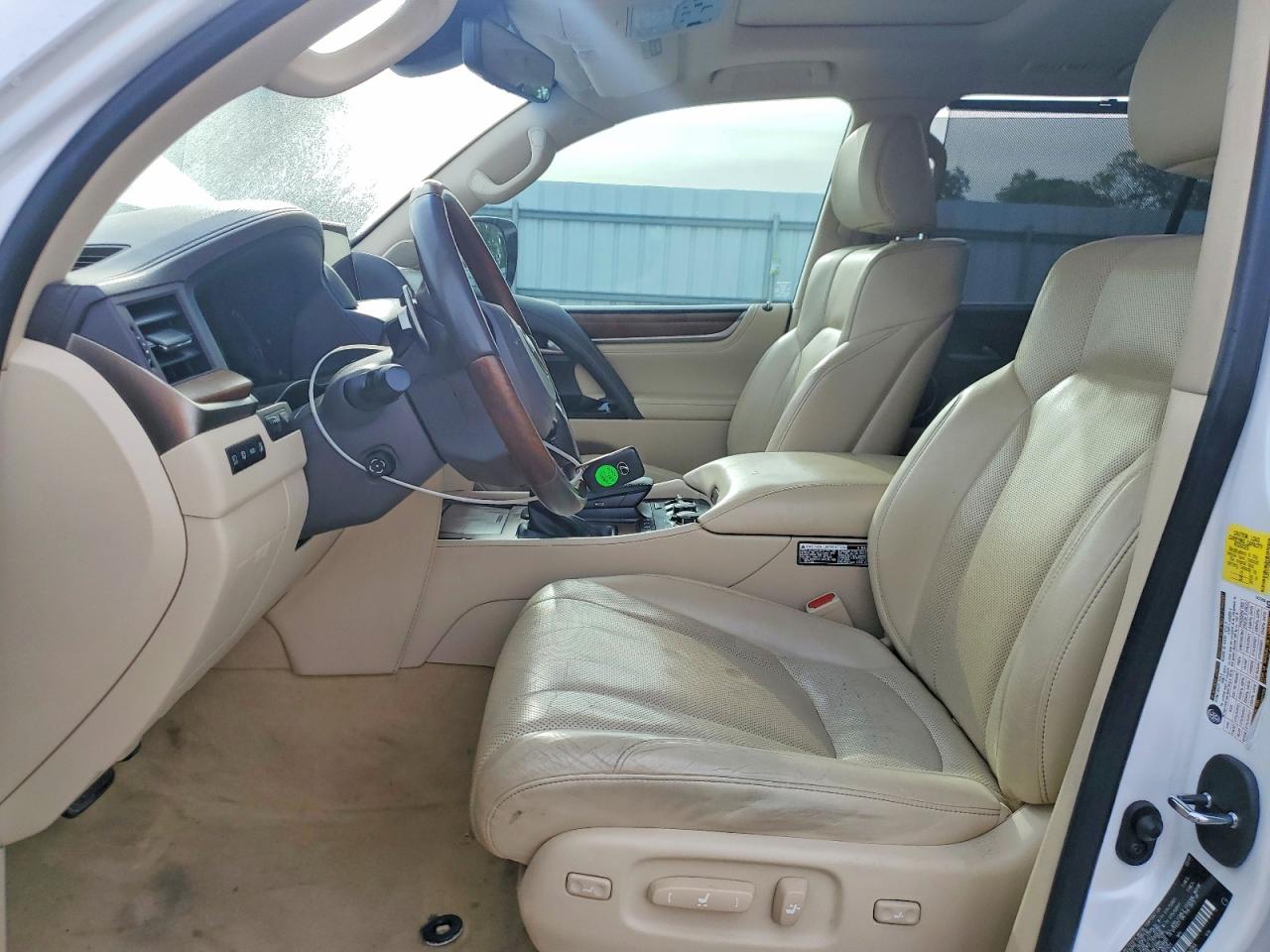 Lexus Lx 570 Thr Three-row