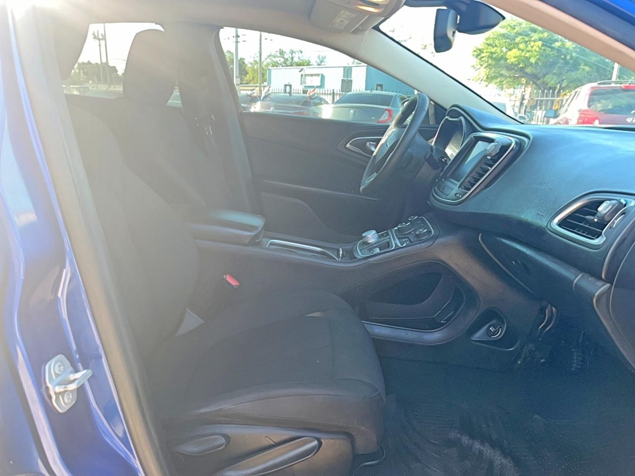 Chrysler 200 Limited
