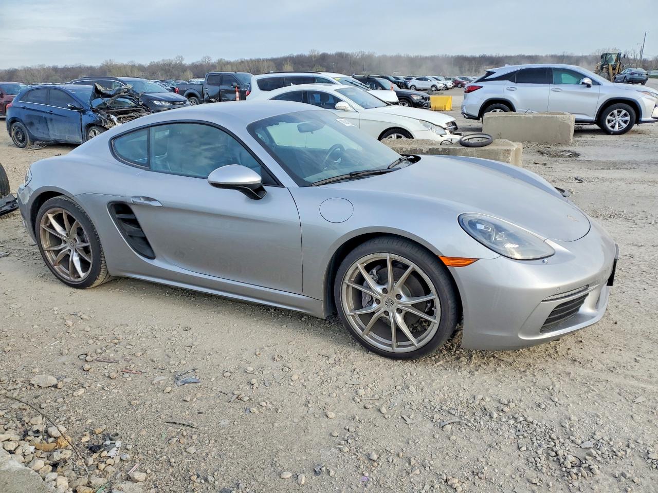 Porsche Cayman Base