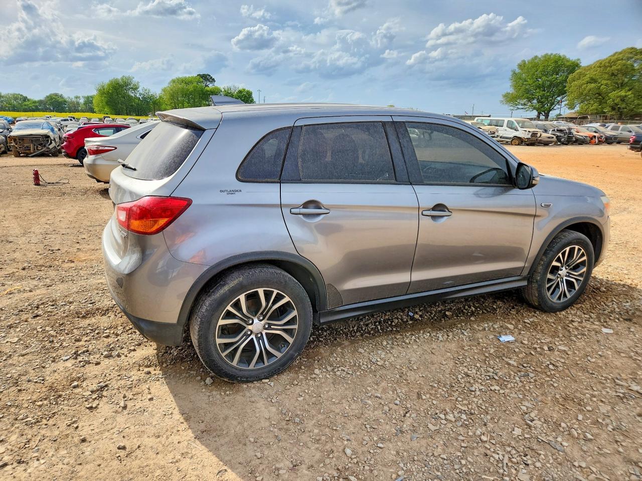 Mitsubishi Outlander Es