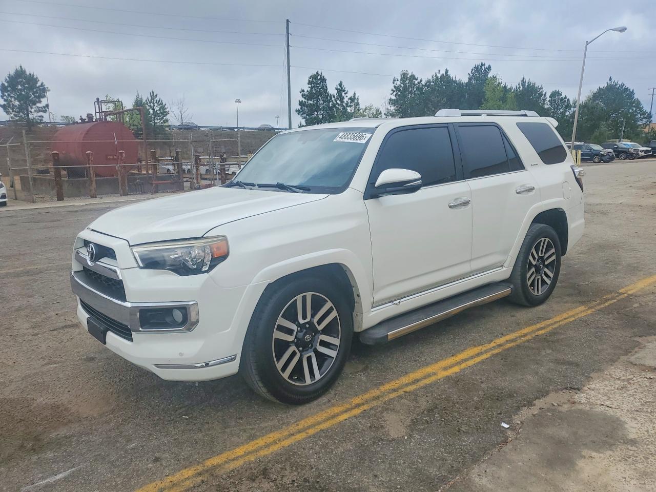 Salvage Toyota 4Runner Image