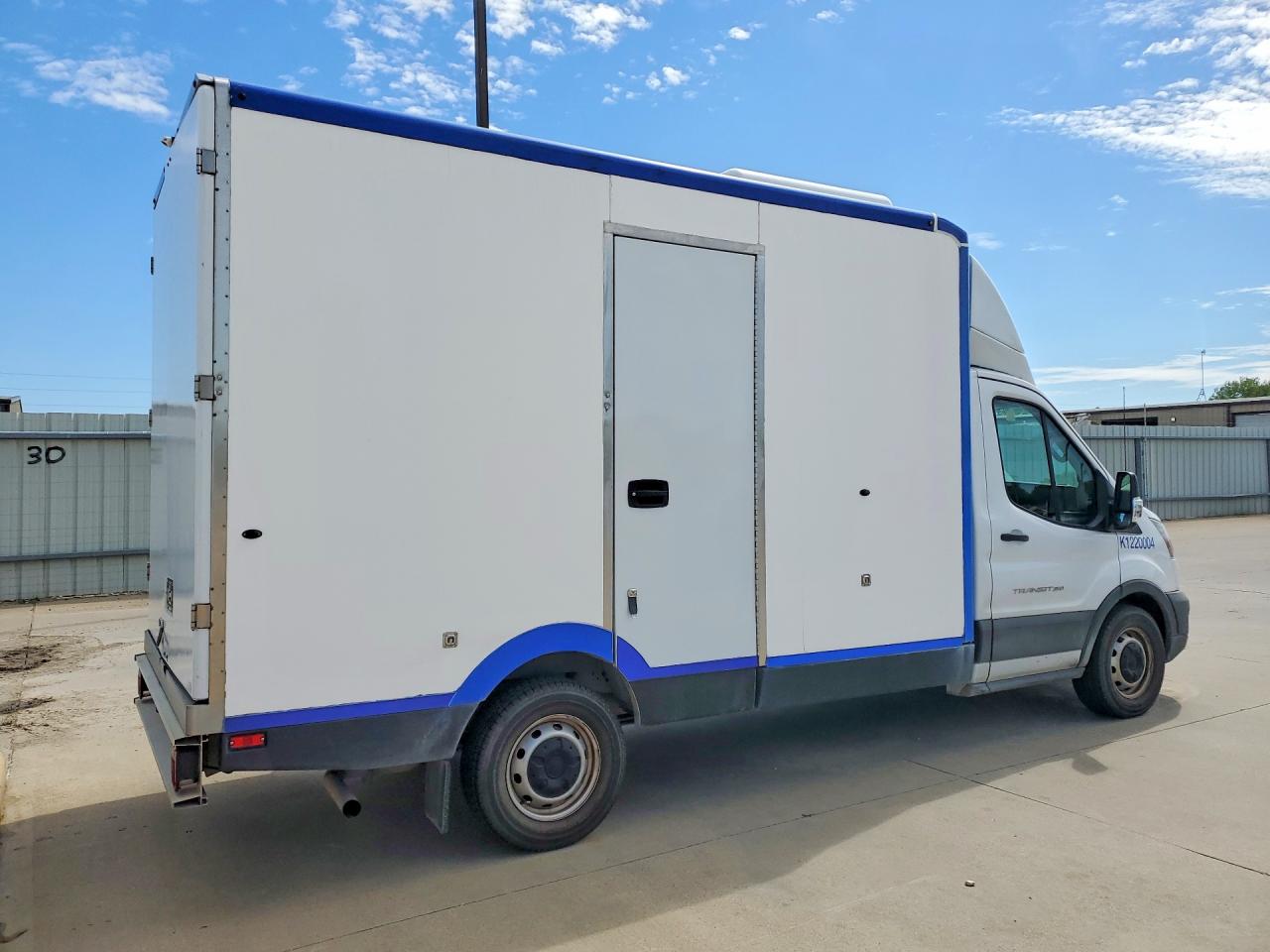 Ford Transit T-350