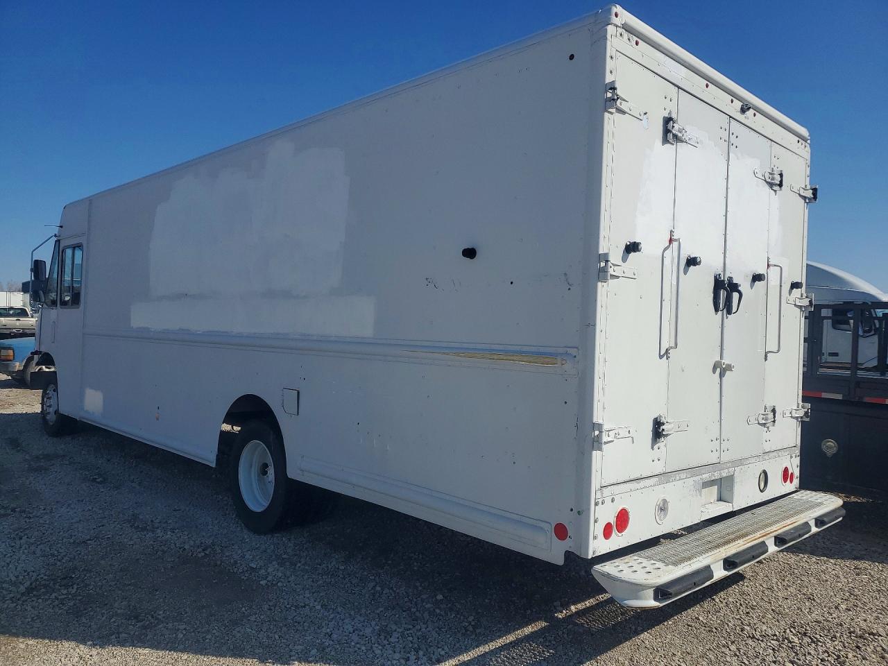 Freightliner Chassis M Line