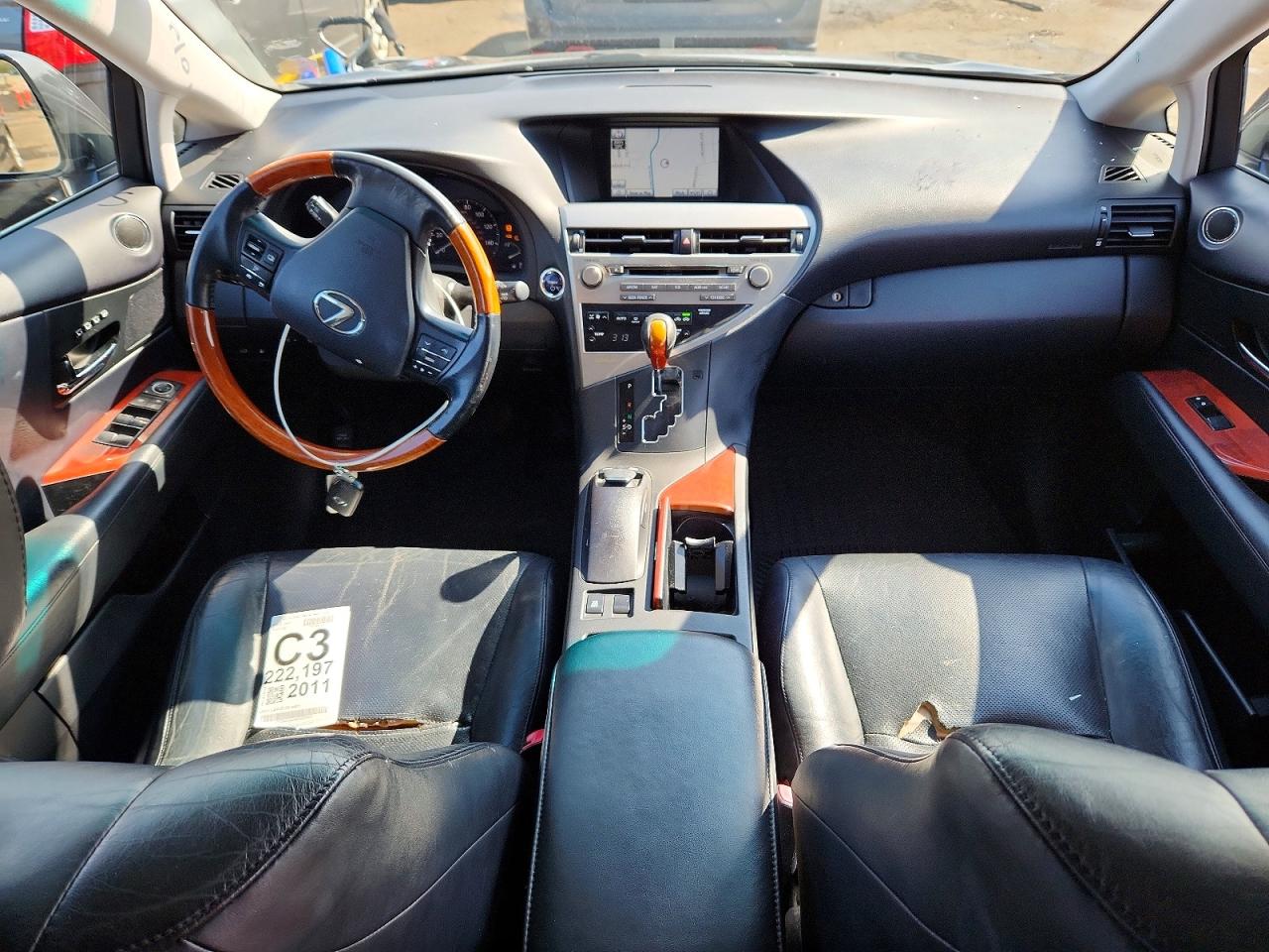Lexus RX Base