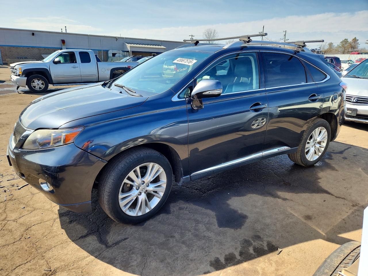 Salvage Lexus RX Image