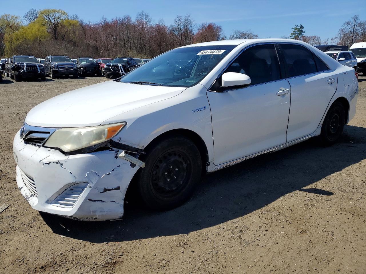 Salvage Toyota Camry Image