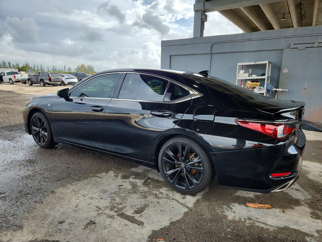 Lexus Es F Sport Handling