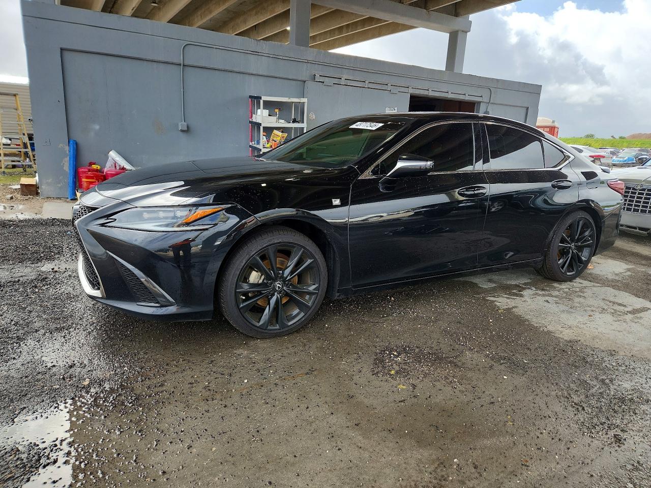 Salvage Lexus Es Image