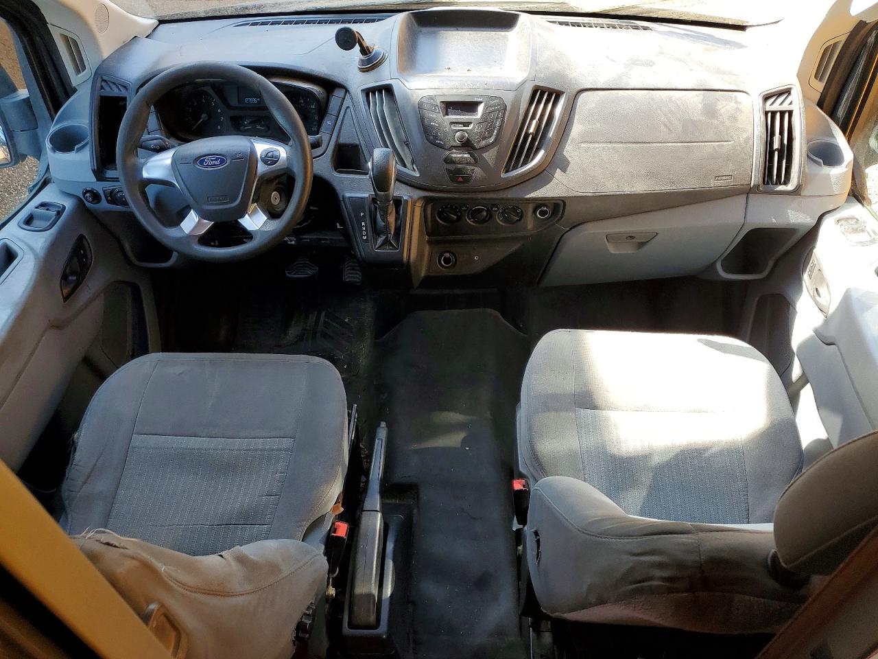Ford Transit T-250