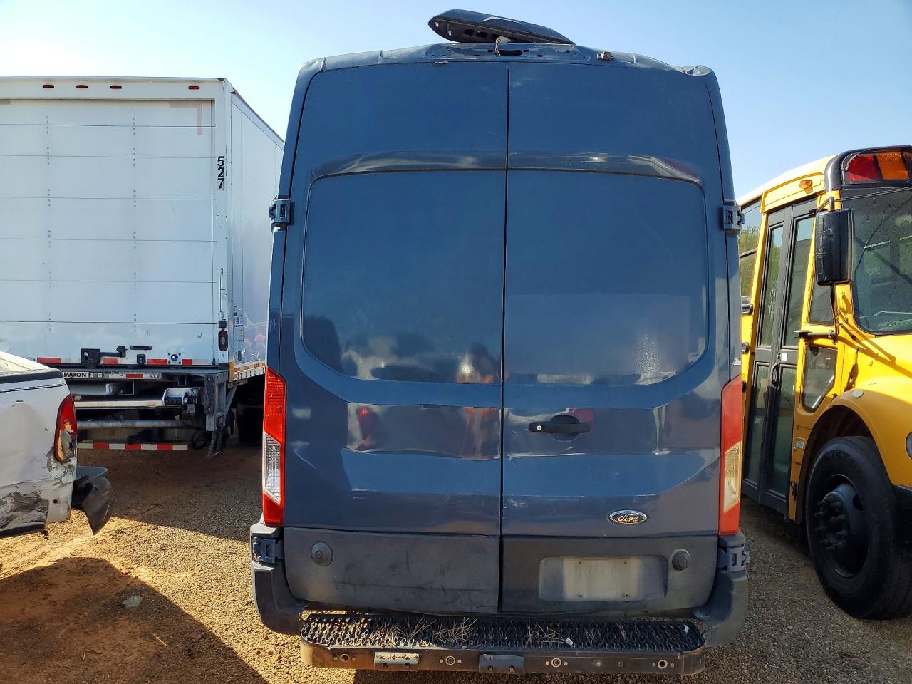 Ford Transit T-250