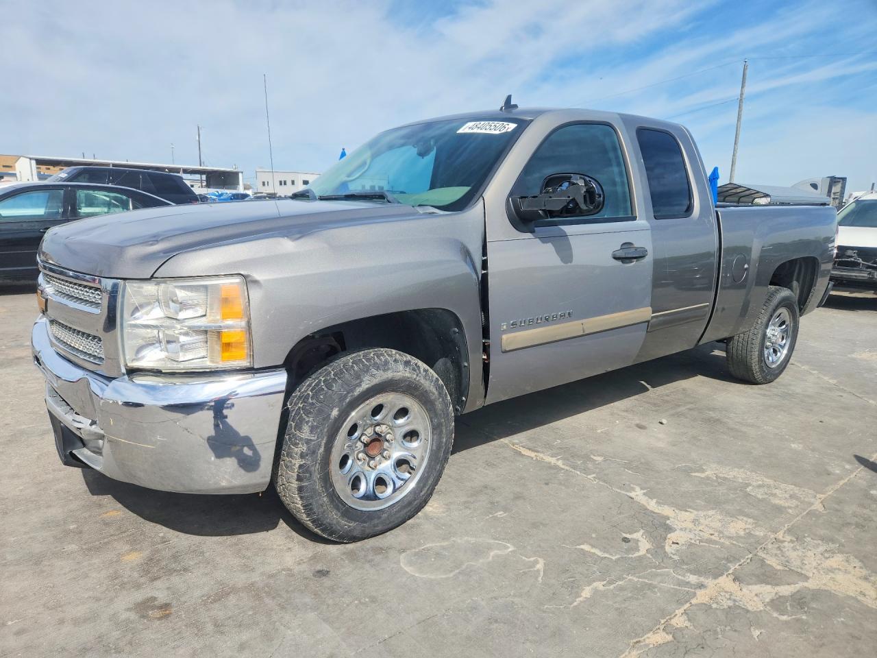 Salvage Chevrolet Silverado Image