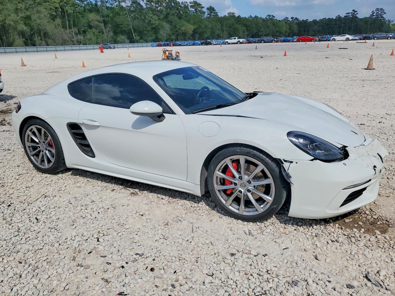 Porsche Cayman S